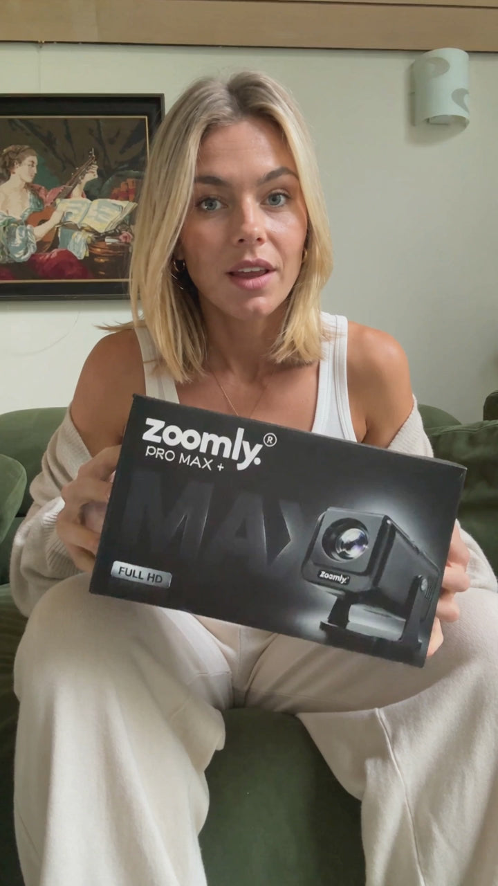 Cargar video: Zoomly projector video